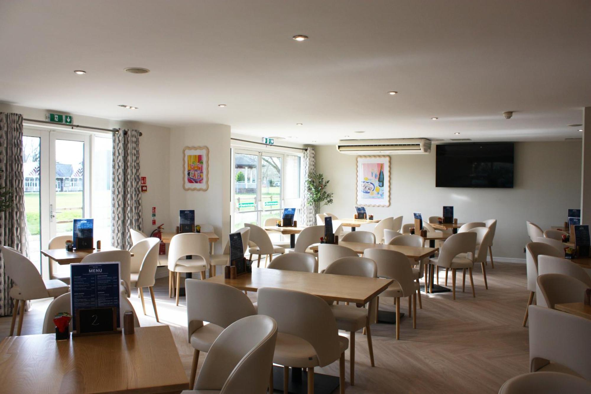 Ashow Stoneleigh Park Lodge מראה חיצוני תמונה