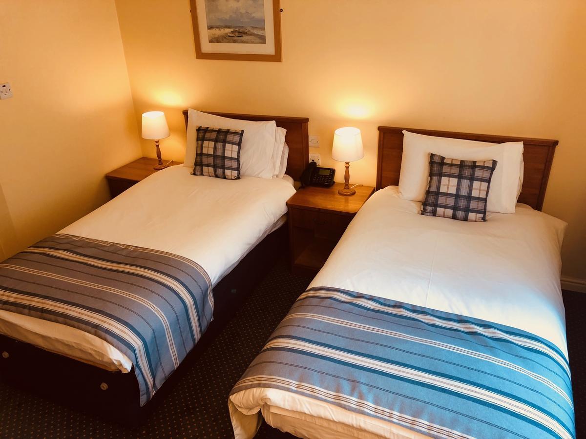 Ashow Stoneleigh Park Lodge מראה חיצוני תמונה