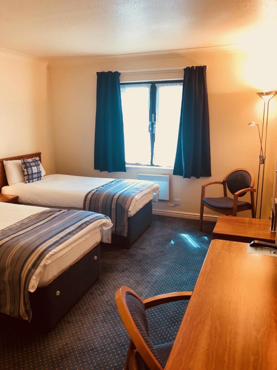 Ashow Stoneleigh Park Lodge מראה חיצוני תמונה